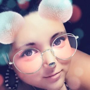 Meet your Posher, Jasmine